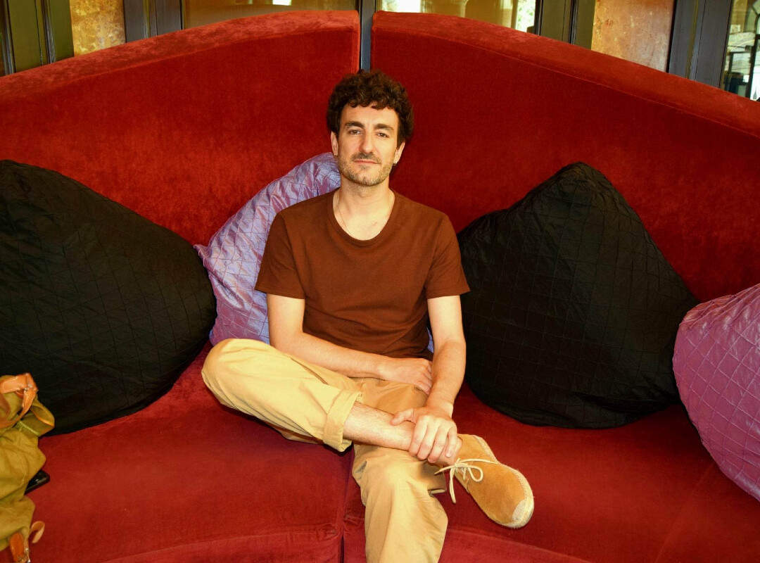 "Una Vida no tan Simple" - Miki Esparbé